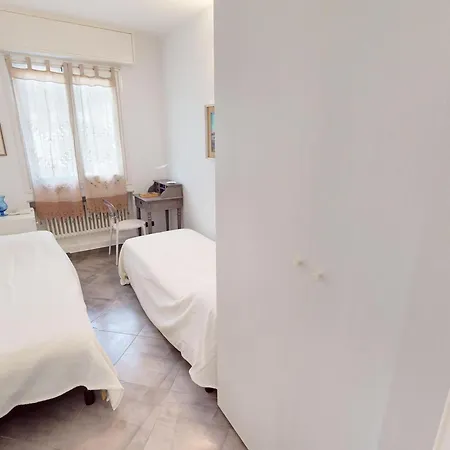 3p Climatisé Avec Balcon Près Plages, Commerces, Wifi Et Animaux Admis - Fr-1-196-349 Appartement