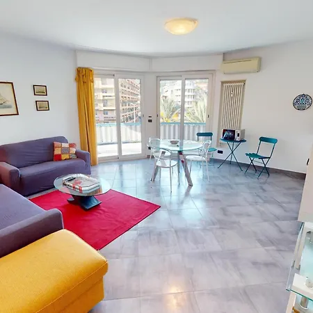 3p Climatise Avec Balcon Pres Plages, Commerces, Wifi Et Animaux Admis - Fr-1-196-349 *