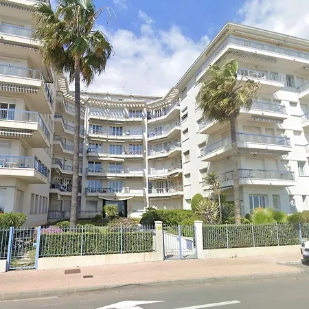 Apartment 3p Climatise Avec Balcon Pres Plages, Commerces, Wifi Et Animaux Admis - Fr-1-196-349
